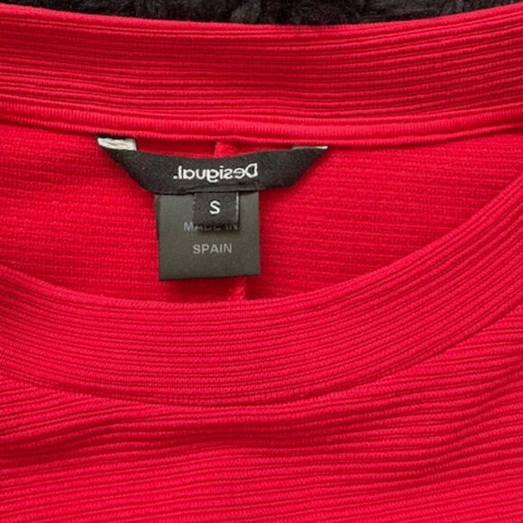 Desigual LOVE Rib Olympia Sweater NWOT - Picture 4 of 8